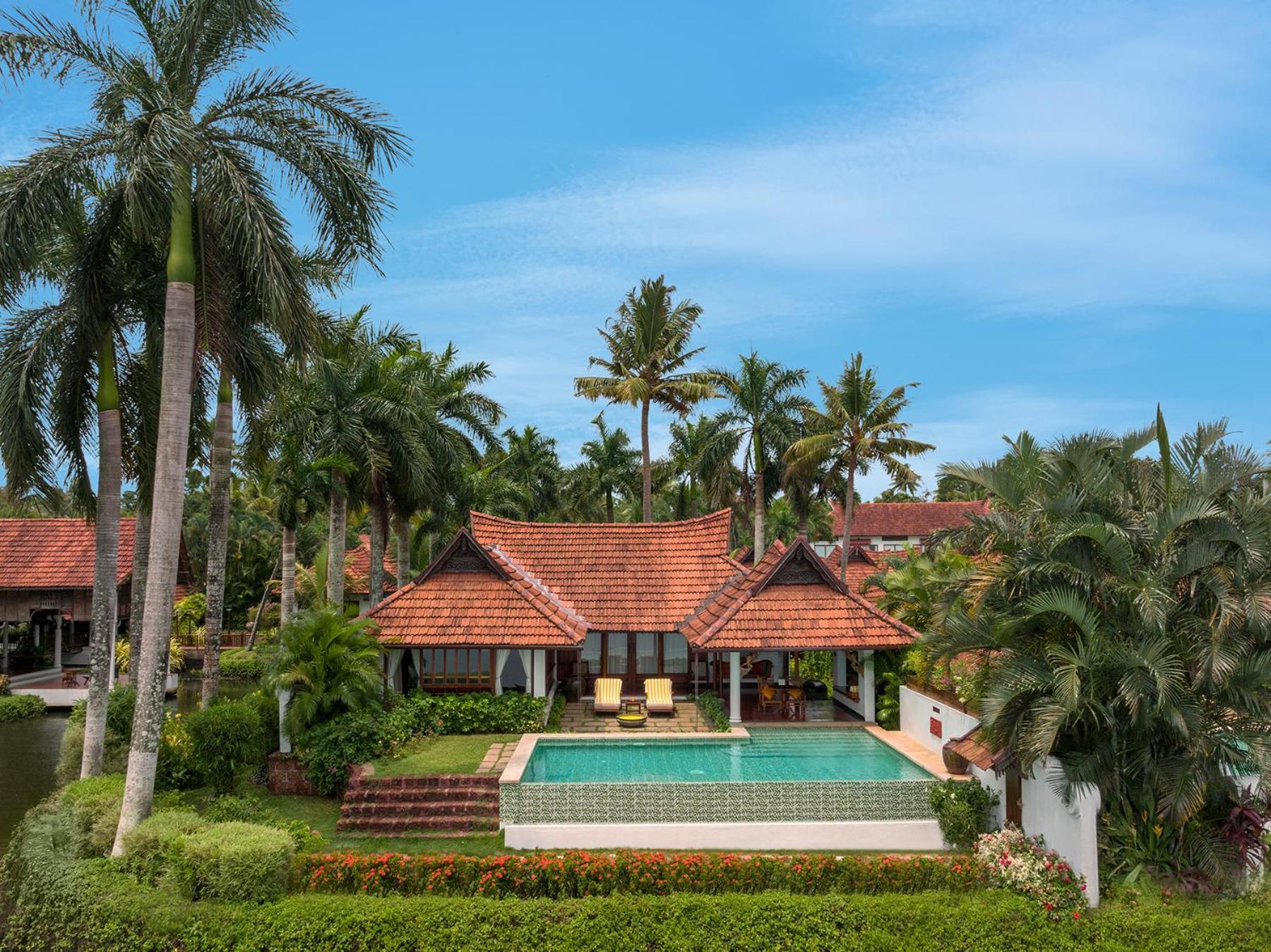 Kumarakom Lake Resort Exterior photo
