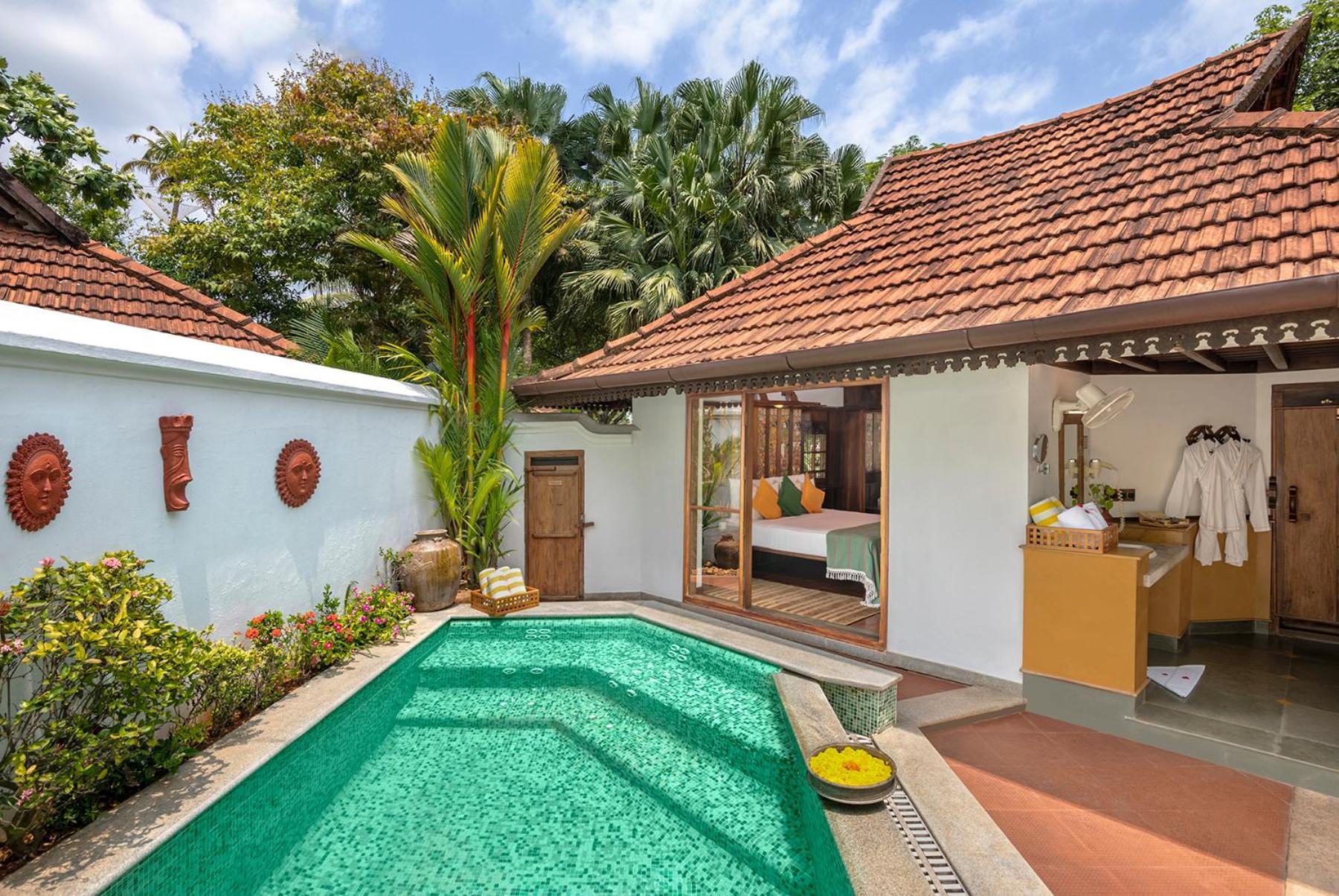 Kumarakom Lake Resort Exterior photo