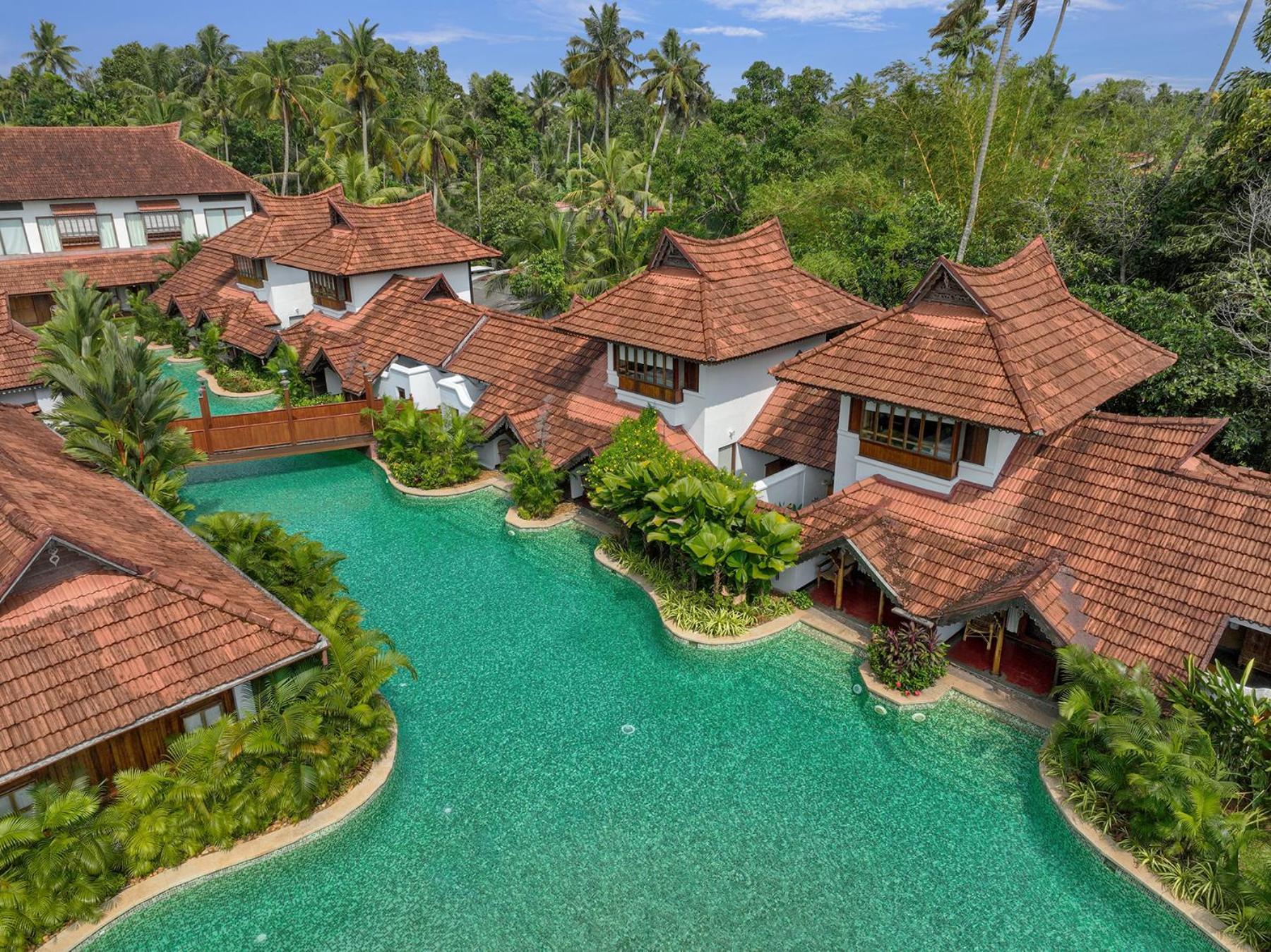 Kumarakom Lake Resort Exterior photo