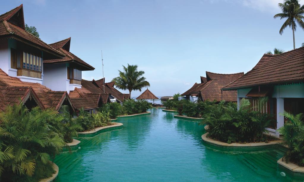 Kumarakom Lake Resort Exterior photo